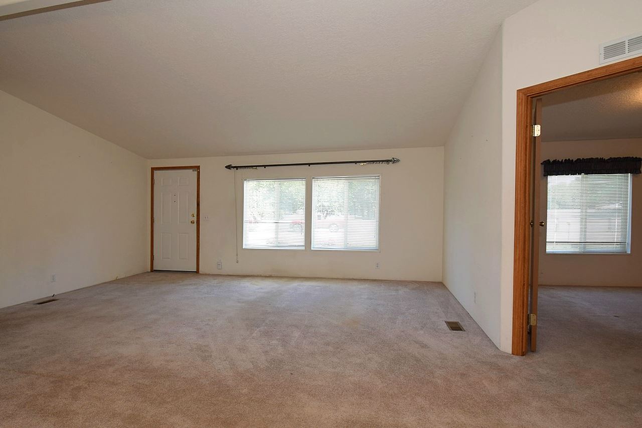 410 South Steen Road Veradale, WA 99037 - Photo 3 of 20 Gallery Image 3