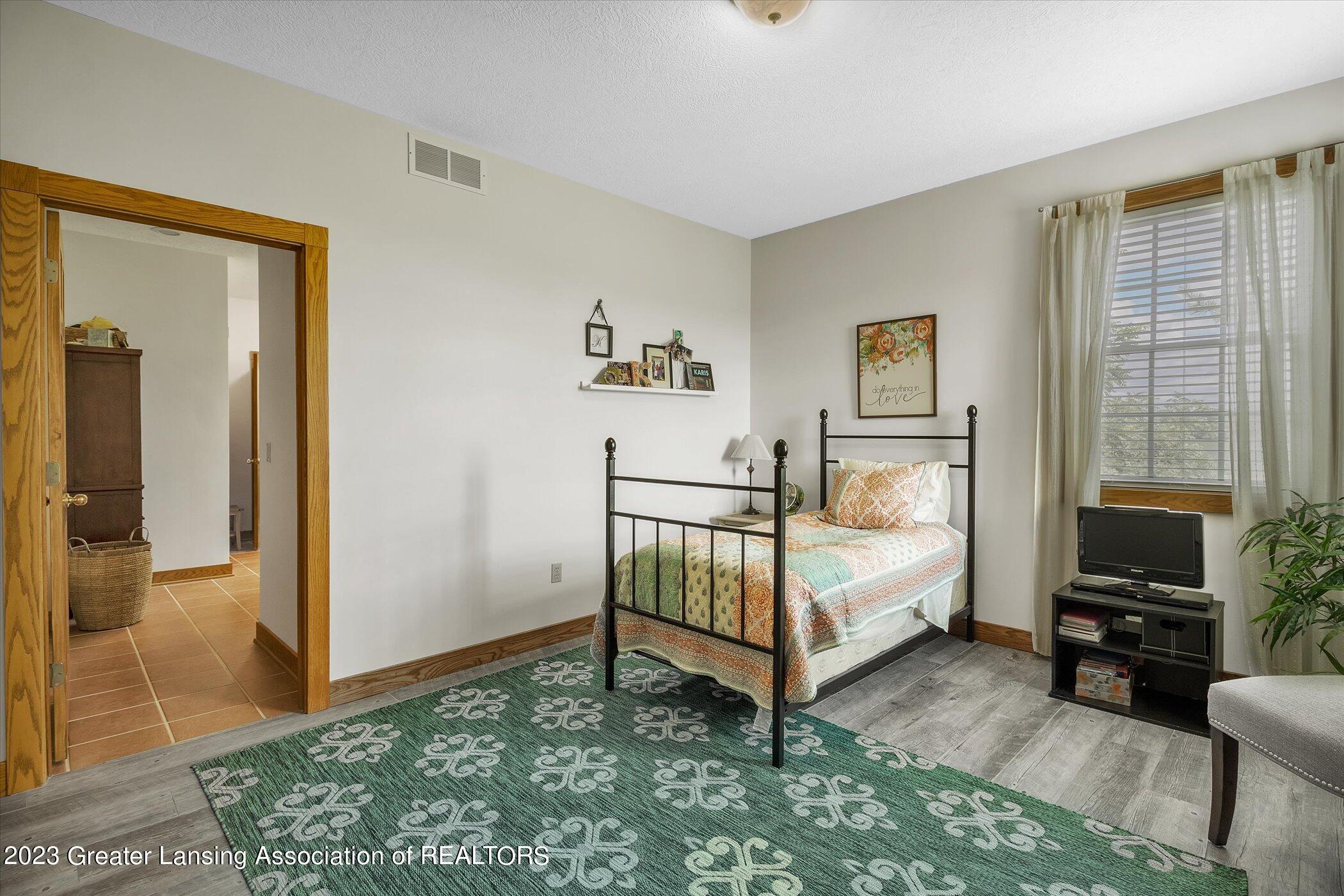 10555 South Wright Road Eagle, MI 48822 - Photo 35 of 126 028-10555-S-Wright-Rd-WindowStill-Real-E