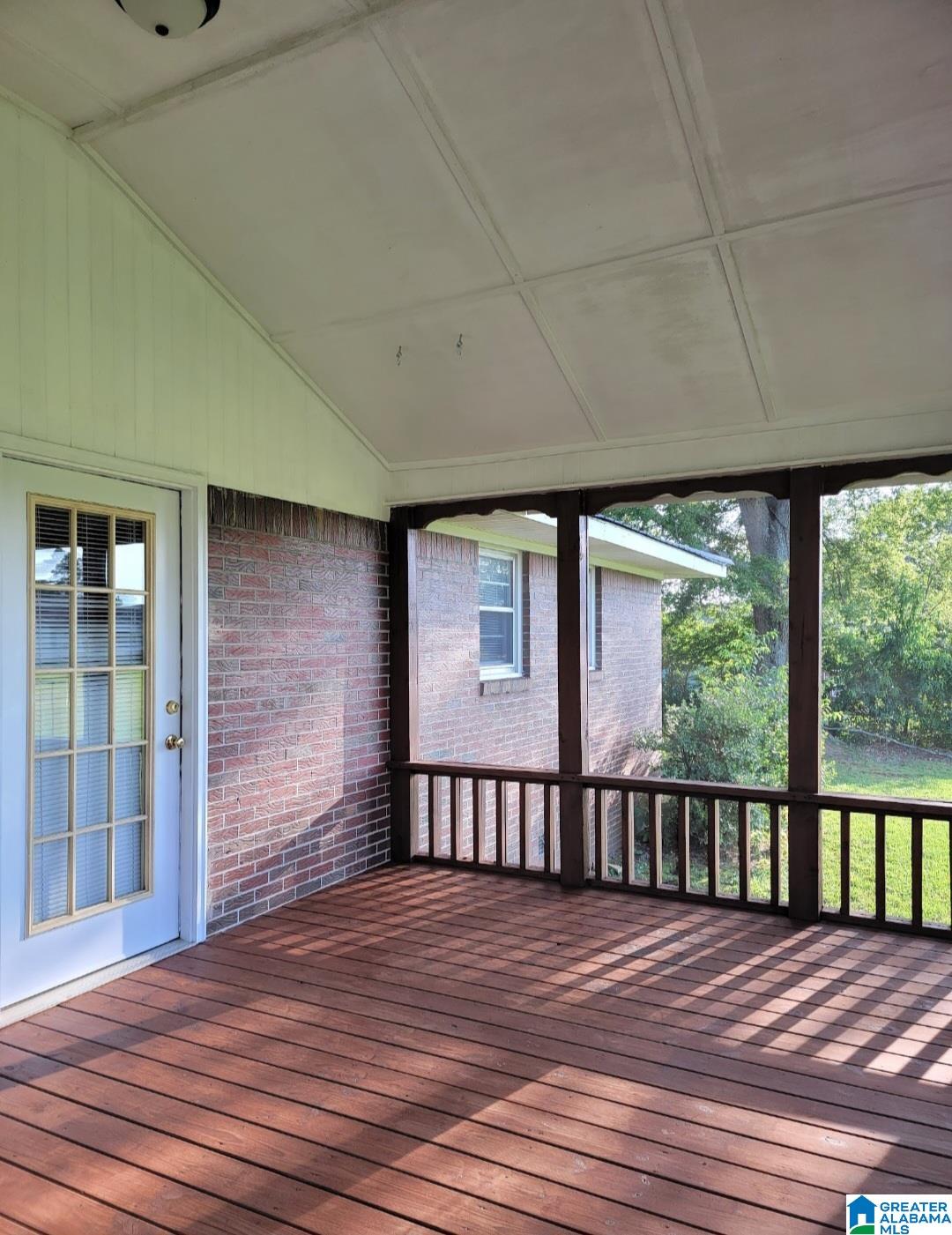 409 Rains Avenue Gadsden, AL 35905 - Photo 4 of 16