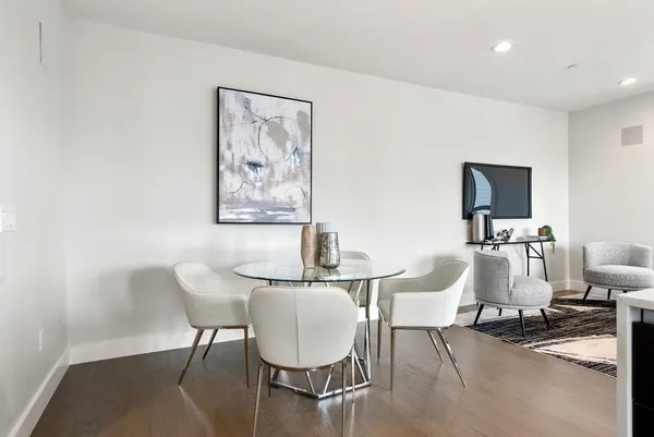 $949,000 | 39 A Street, Unit 16, Boston, MA 02127