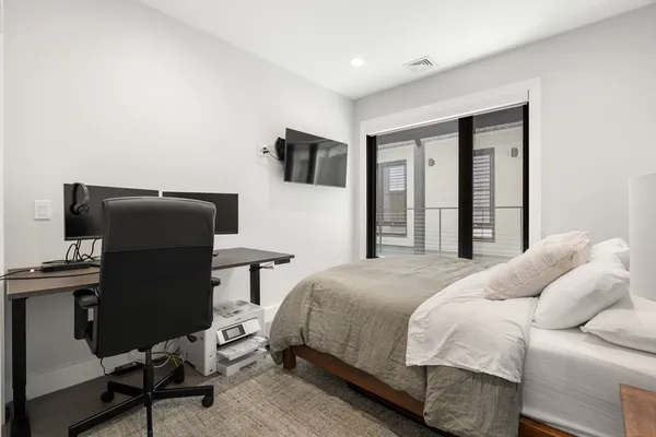 $949,000 | 39 A Street, Unit 16, Boston, MA 02127