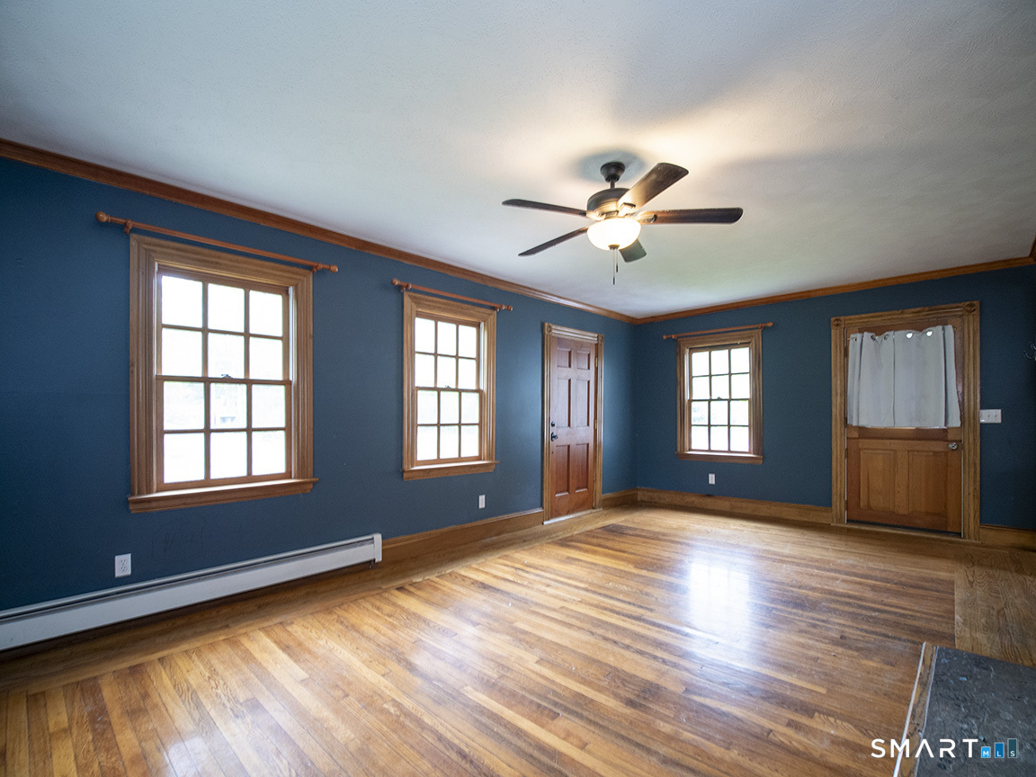 388 Amity Road Woodbridge, CT 06525 - Photo 23 of 39