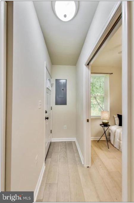 1720 H Street Northeast, Unit A Washington, DC 20002 - Photo 3 of 31 Bright and inviting hallway entrance.