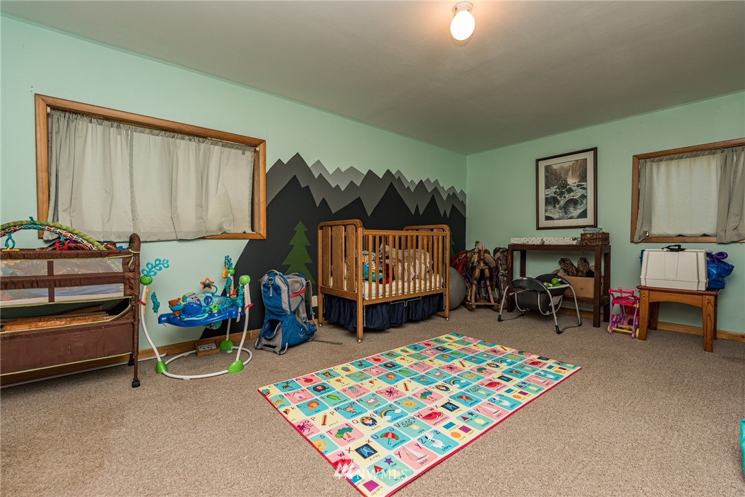 356 Lawrence Road Port Angeles, WA 98363 - Photo 13 of 32 Gallery Image 13