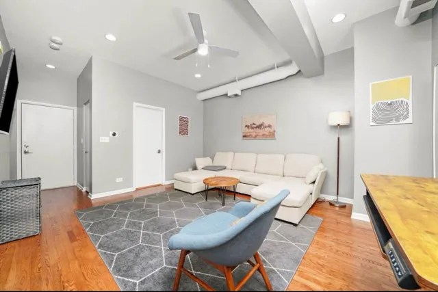 $3,495 | 2231 North Lister Avenue, Unit D, Chicago, IL 60614