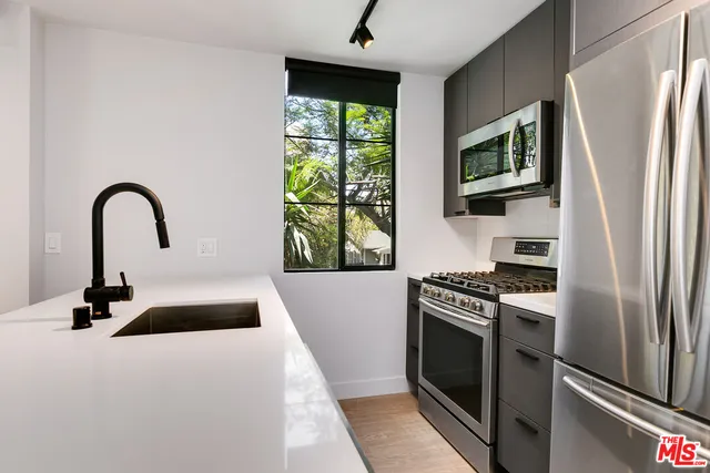 $4,195 | 3602 Dunn Drive, Unit 2, Los Angeles, CA 90034