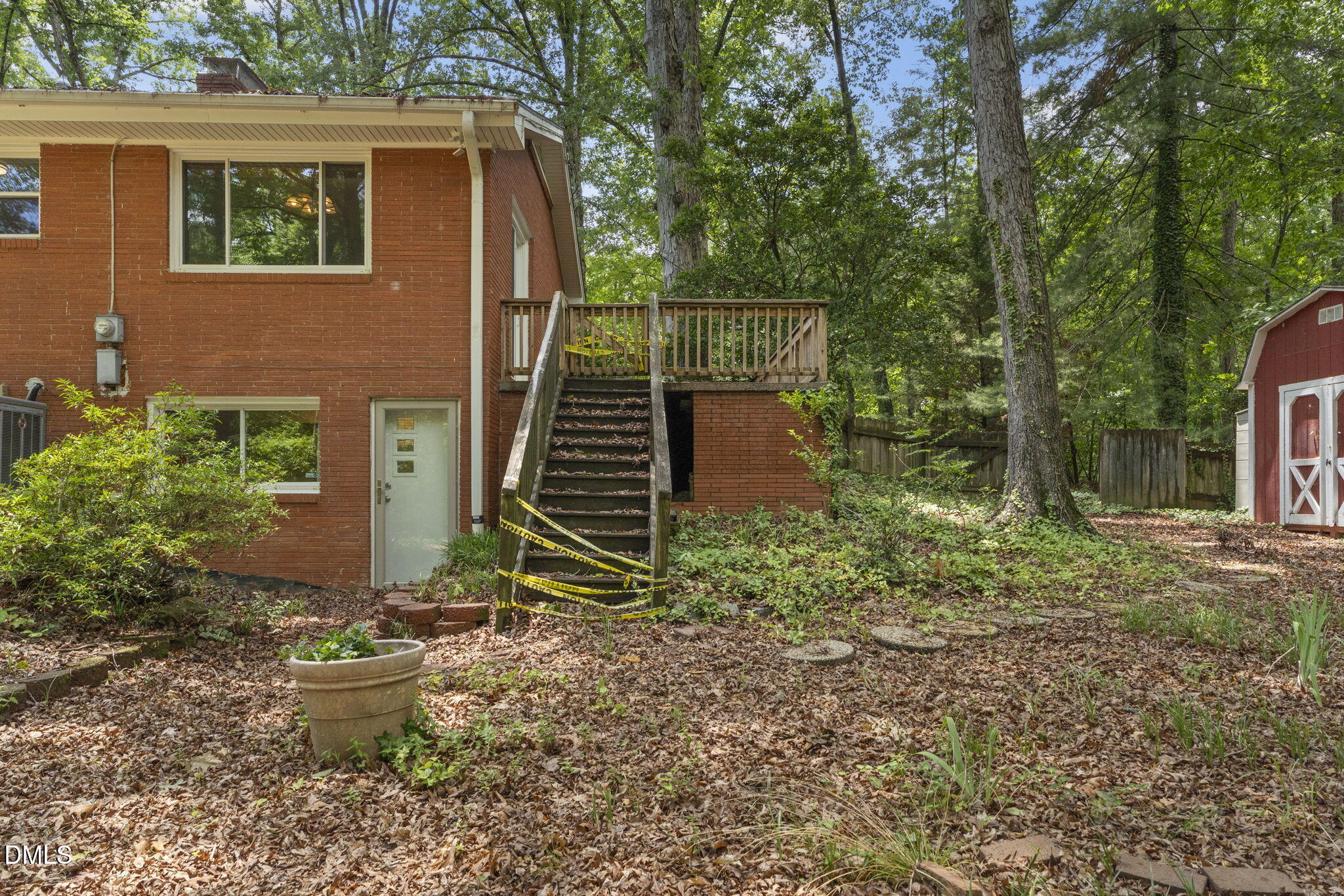 4419 Laurel Hills Road Raleigh, NC 27612 - Photo 33 of 41