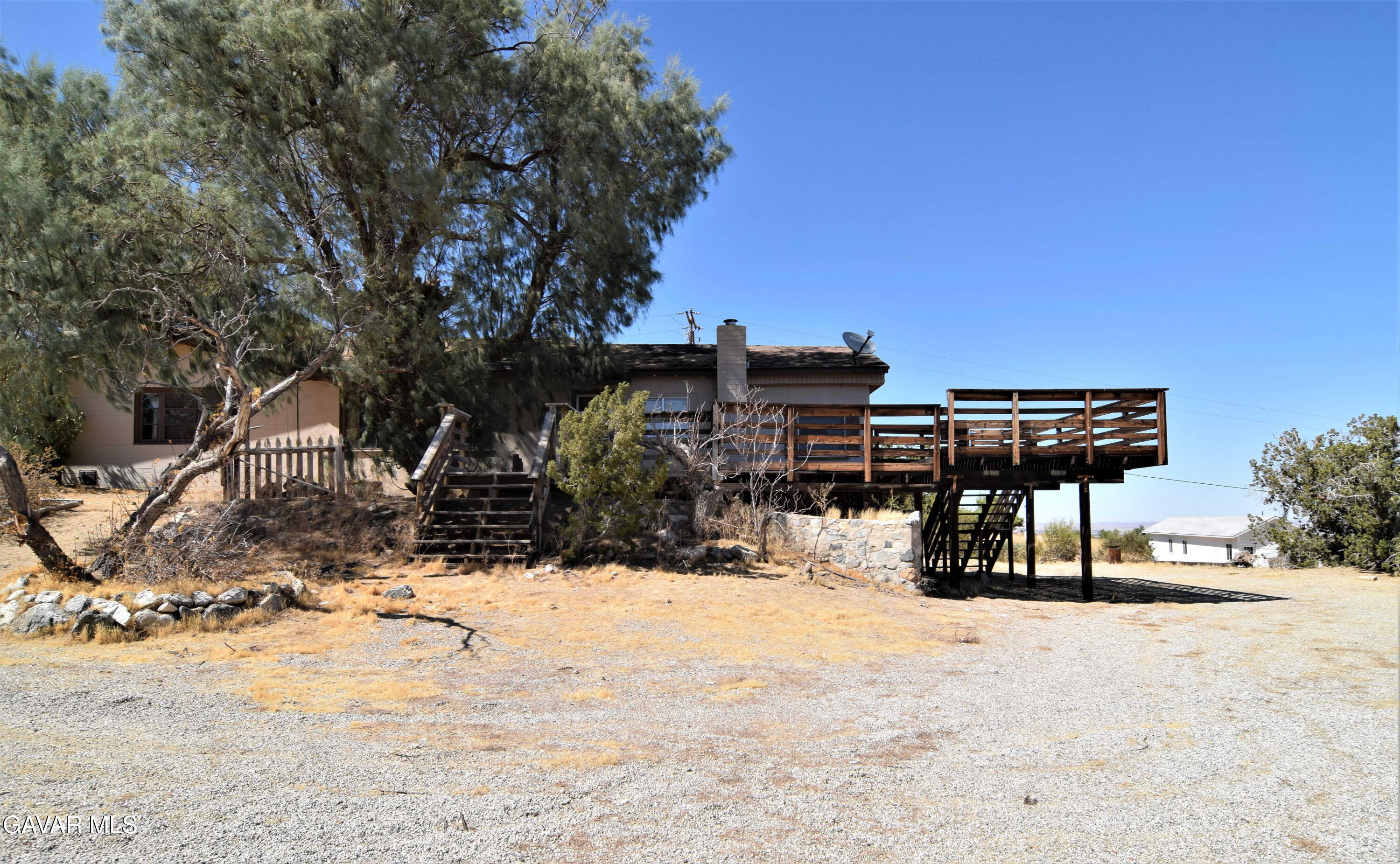 32758 Longview Road Pearblossom, CA 93553 - Photo 28 of 50 024
