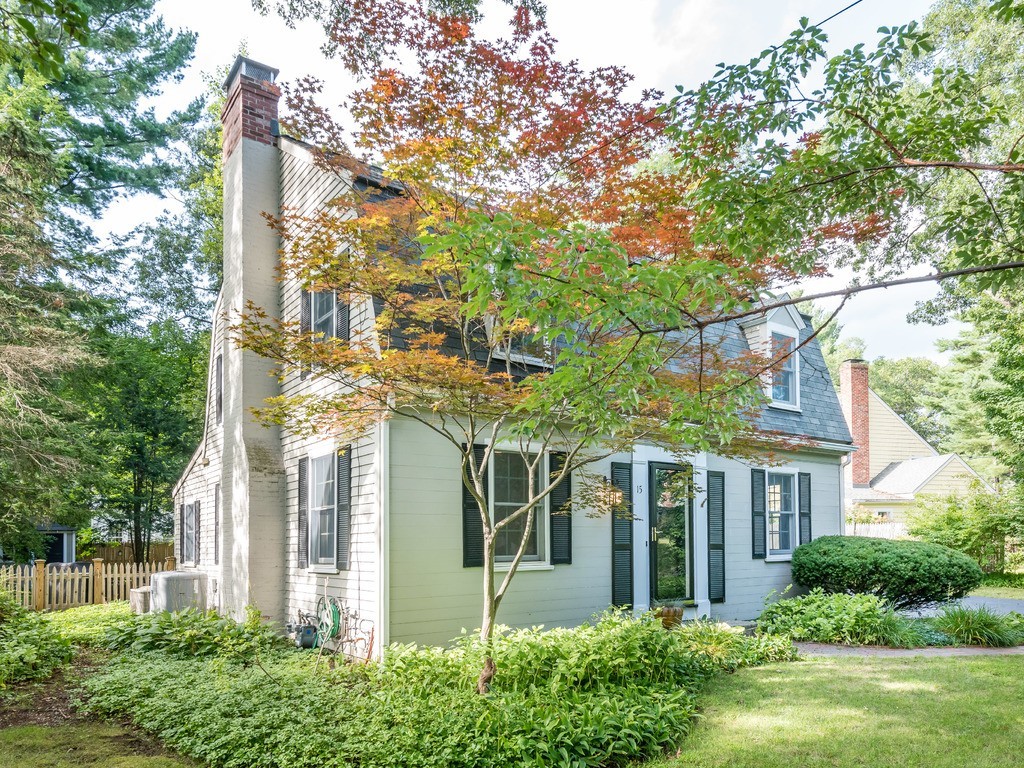 15 Princeton Road Wellesley, MA 02482 - Photo 3 of 30 Gallery Image 3
