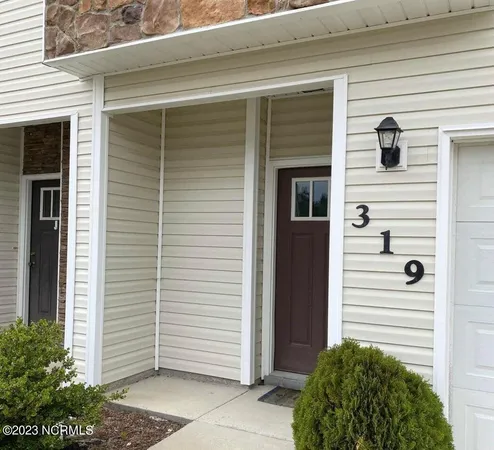 $1,650 | 319 Frisco Way, Holly Ridge, NC 28445