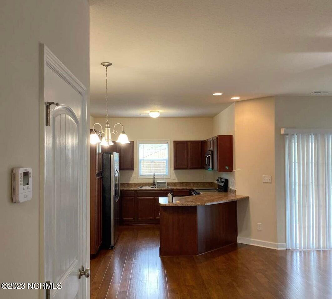 319 Frisco Way Holly Ridge, NC 28445 - Photo 3 of 7 20220510011813128581000000-o