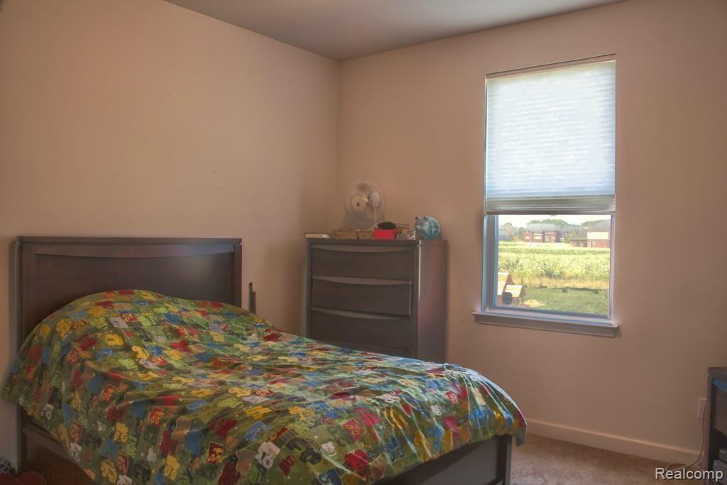 49504 Hanford Road Canton, MI 48187 - Photo 20 of 24 HDR20.jpg