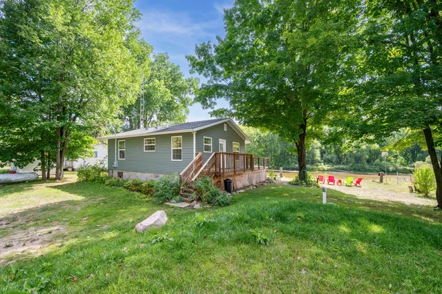 $205,000 | 8484 50th Avenue, Evart, MI 49631