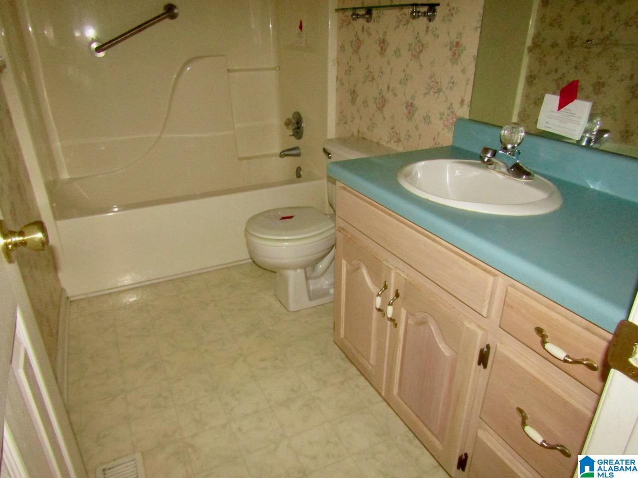 2817 N Road Gardendale, AL 35071 - Photo 15 of 21