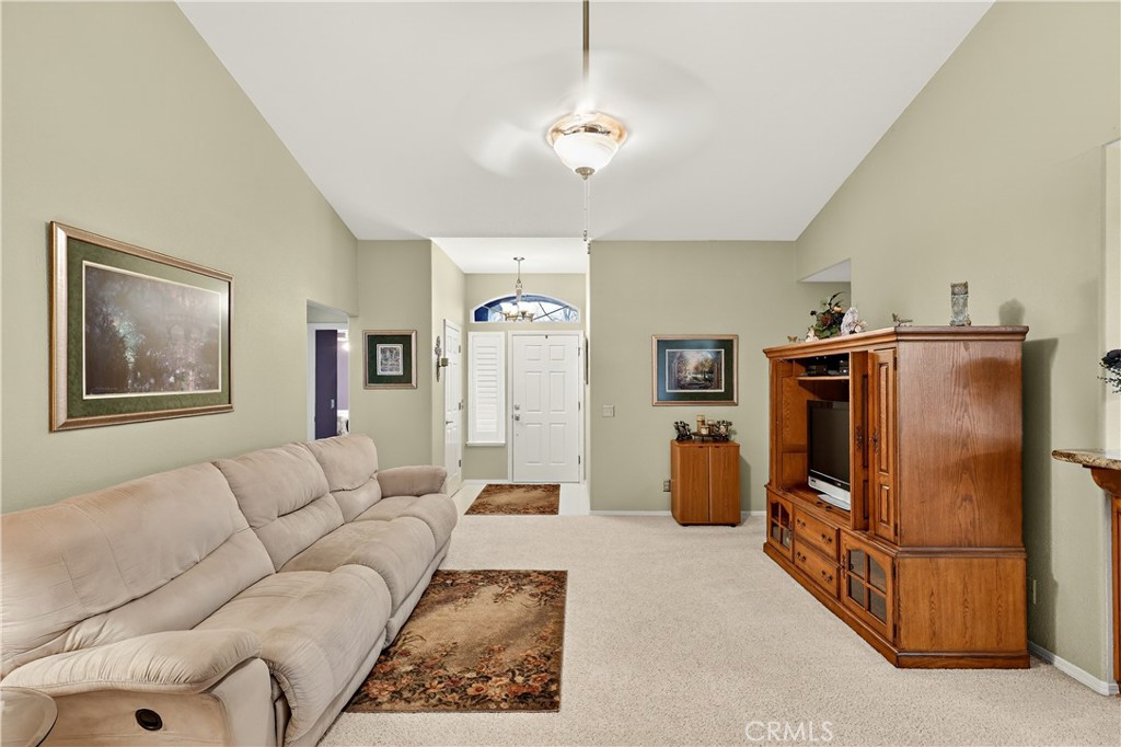 3947 Finch Court Merced, CA 95340 - Photo 6 of 73