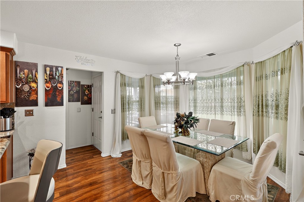 3947 Finch Court Merced, CA 95340 - Photo 9 of 73