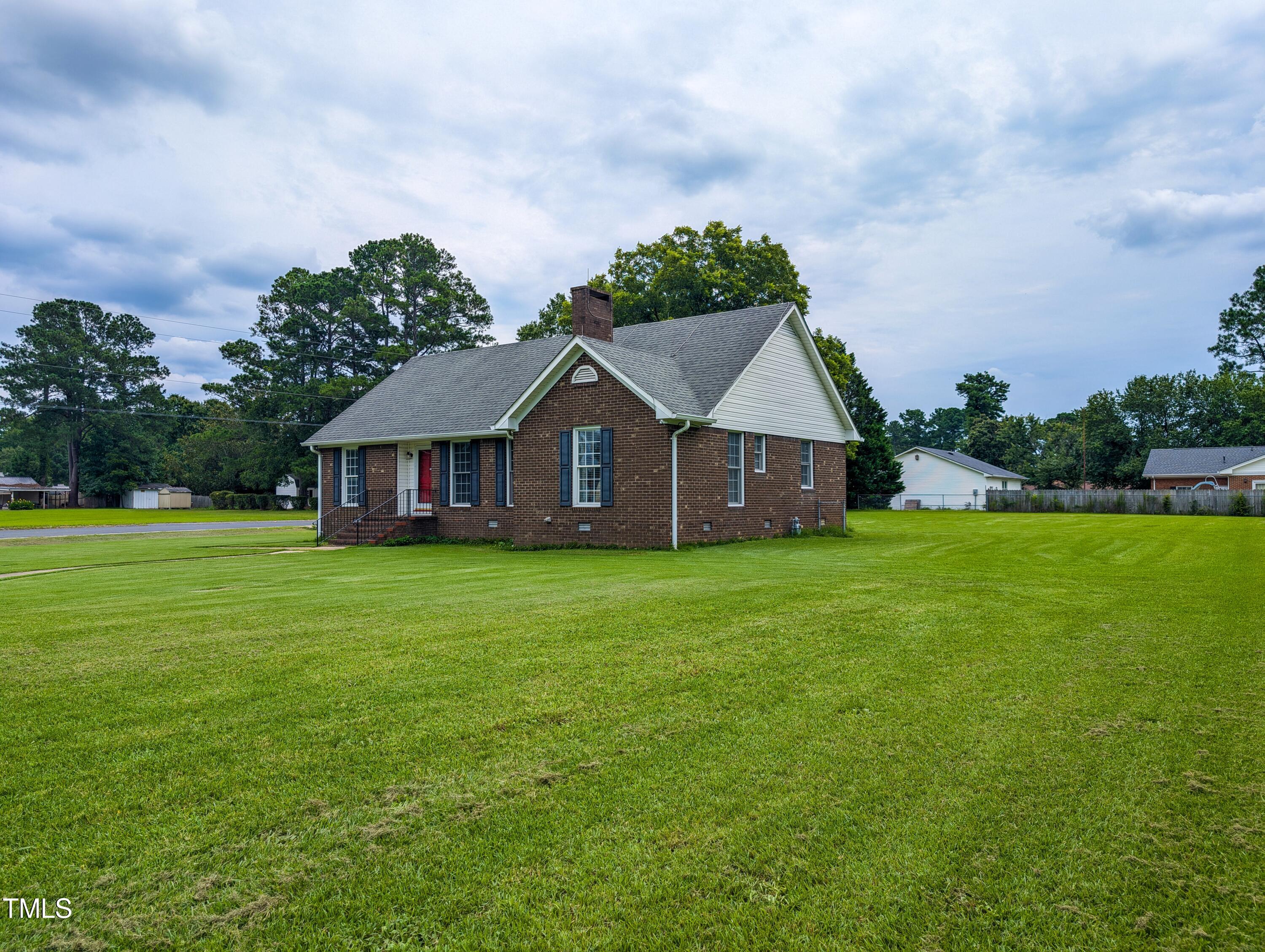 509 Old Post Road Erwin, NC 28339 - Photo 48 of 61 PXL_20240813_171639024.RAW-01.COVER