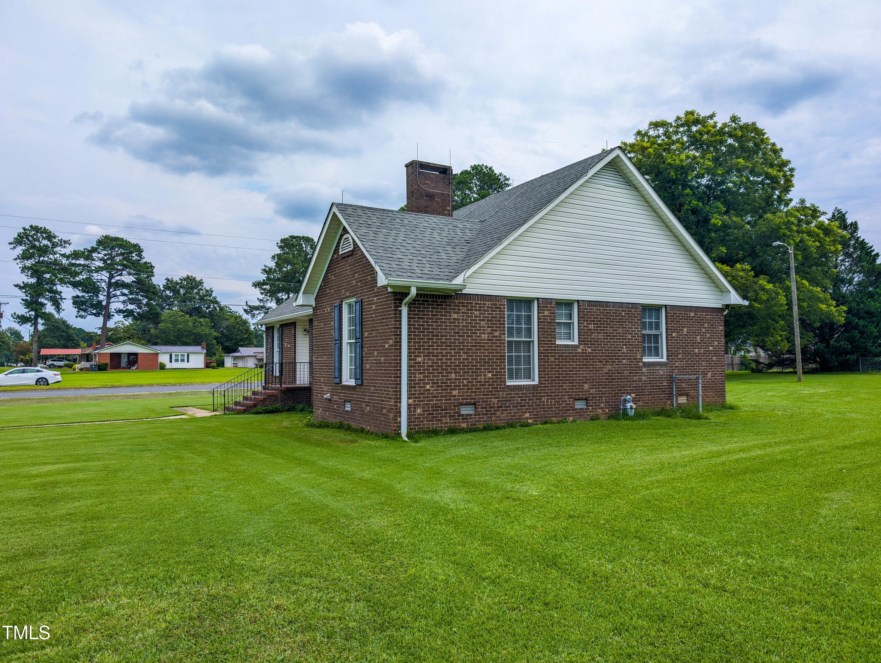 509 Old Post Road Erwin, NC 28339 - Photo 49 of 61 PXL_20240813_171701838.RAW-01.COVER