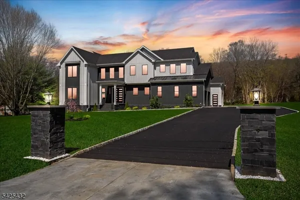 $2,650,000 | 9 Midvale Drive, Warren, NJ 07059