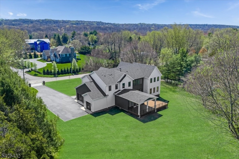 9 Midvale Drive Warren, NJ 07059 - Photo 48 of 49