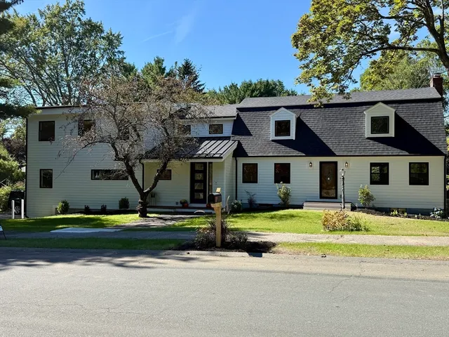 $2,788,000 | 1 Maureen Road, Lexington, MA 02420