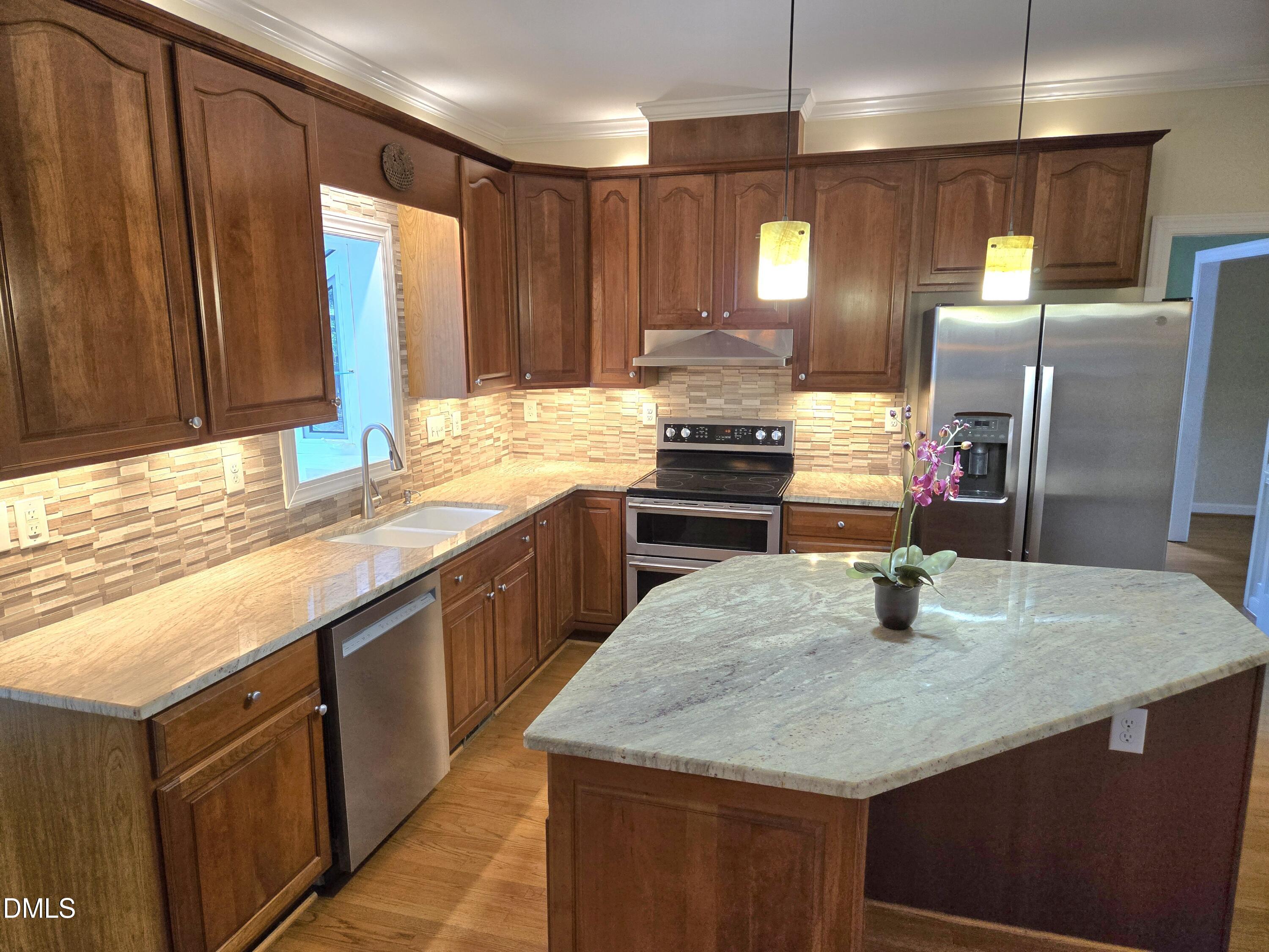 9200 Oneal Road Raleigh, NC 27613 - Photo 4 of 34 1000036522