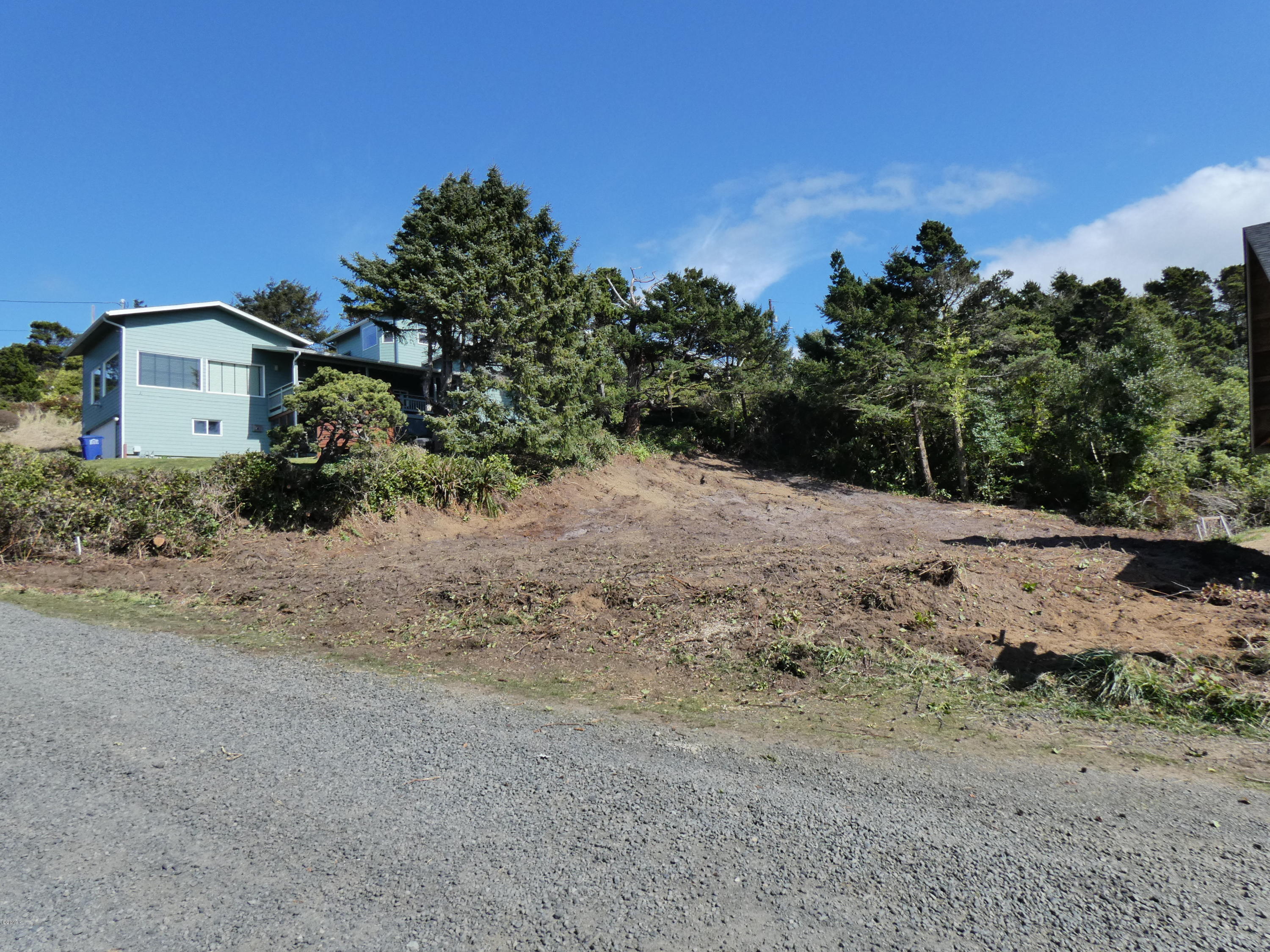 11200 Southwest 10th Street Newport, OR 97365 - Photo 8 of 15 View of lot from the street