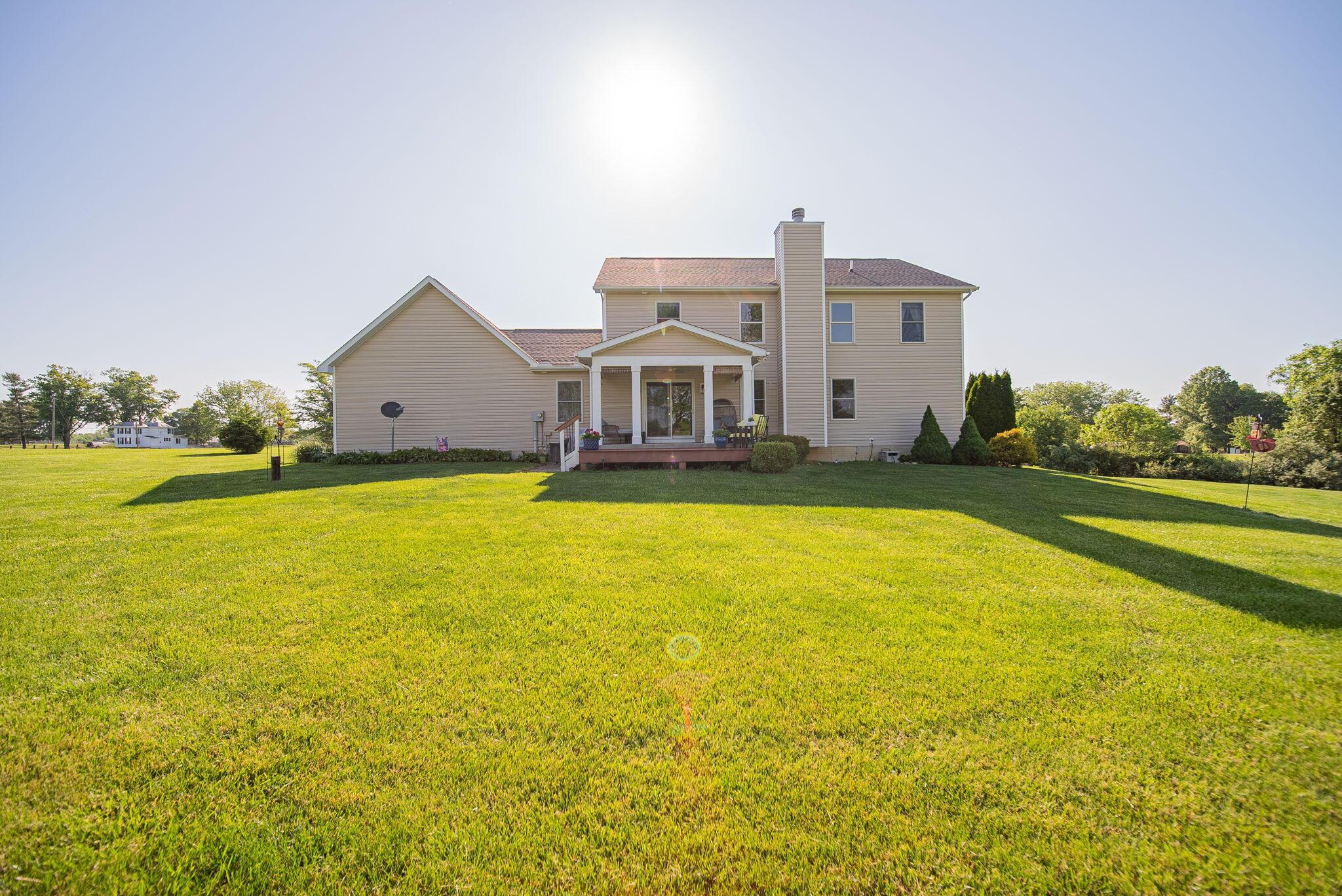 25885 Shoemaker Road Circleville, OH 43113 - Photo 4 of 48 Back Exterior
