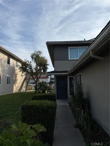 $424,999 | 639 Avenida Del Platino, Newbury Park, CA 91320