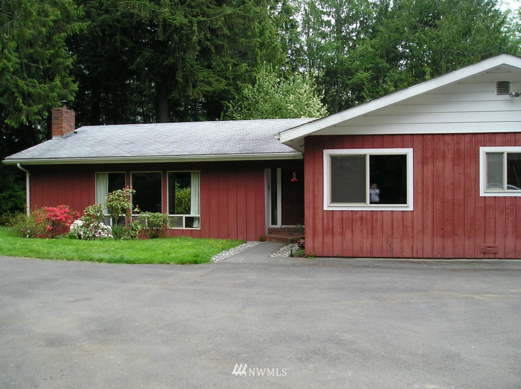 453 Gossett Road Port Angeles, WA 98363 - Photo 1 of 18 Gallery Image 1