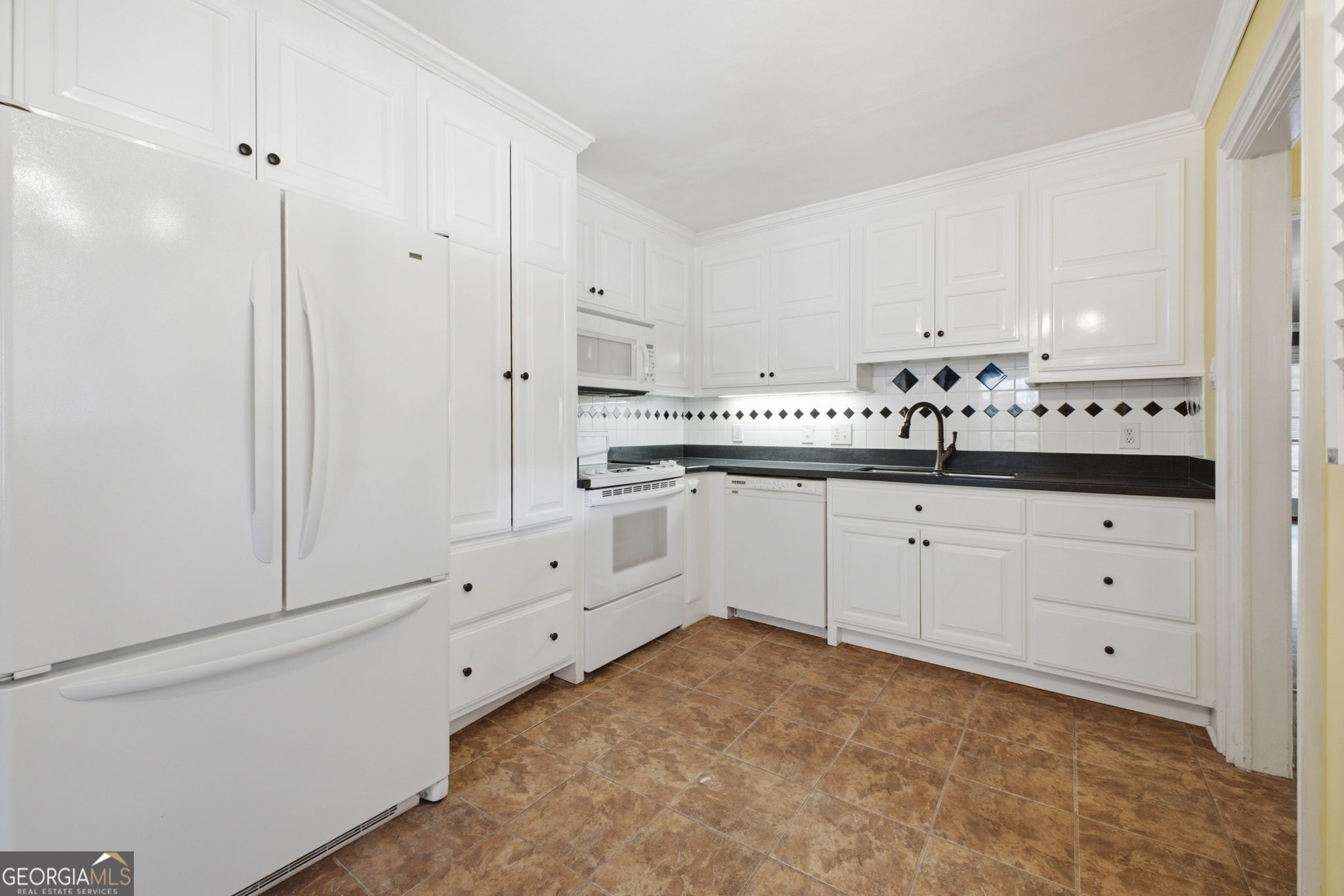 236 Flora Avenue Southeast Rome, GA 30161 - Photo 5 of 28