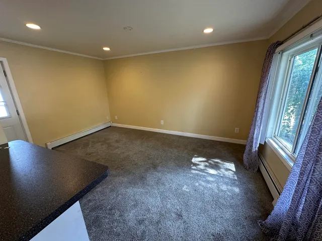 $1,500 | 24448 Carlysle Street, Dearborn, MI 48124