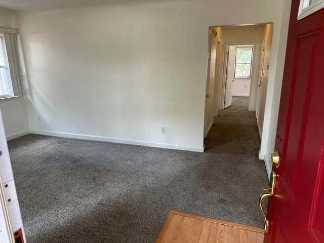 $1,500 | 24448 Carlysle Street, Dearborn, MI 48124