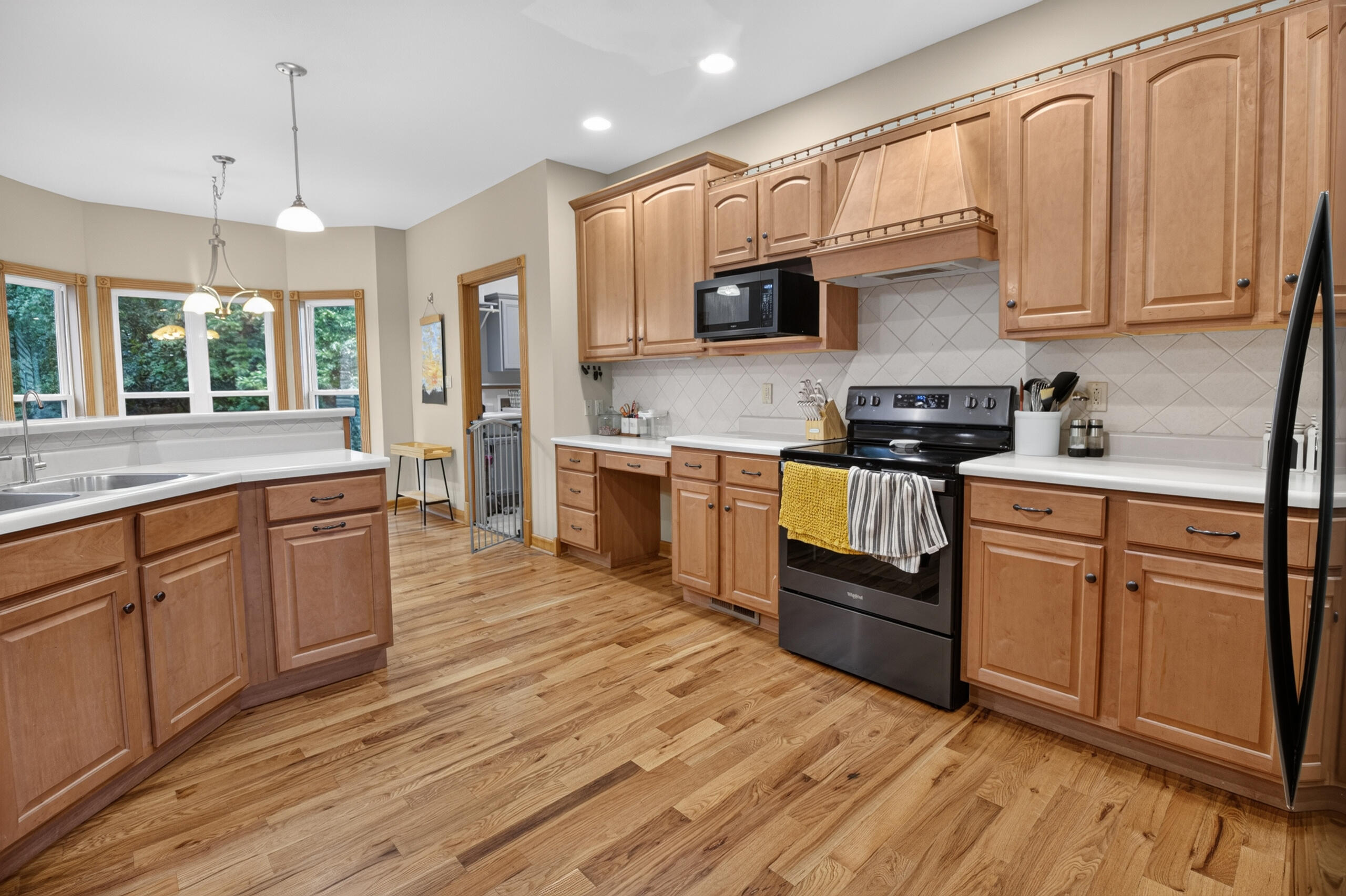 4745 North Old Barclay Ridge Road Columbia, MO 65202 - Photo 17 of 105