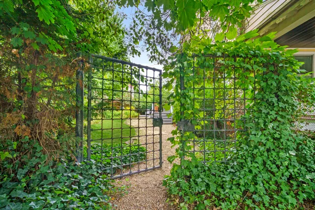 $3,450,000 | 209 Argyle Road | Prospect Park South