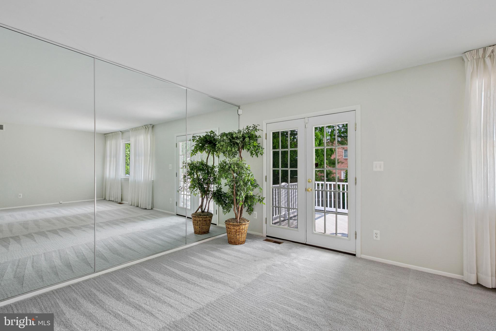 4712 Vicky Road Baltimore, MD 21236 - Photo 12 of 34