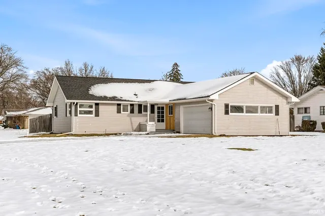 $294,900 | 23457 Greenleaf Boulevard, Elkhart, IN 46514