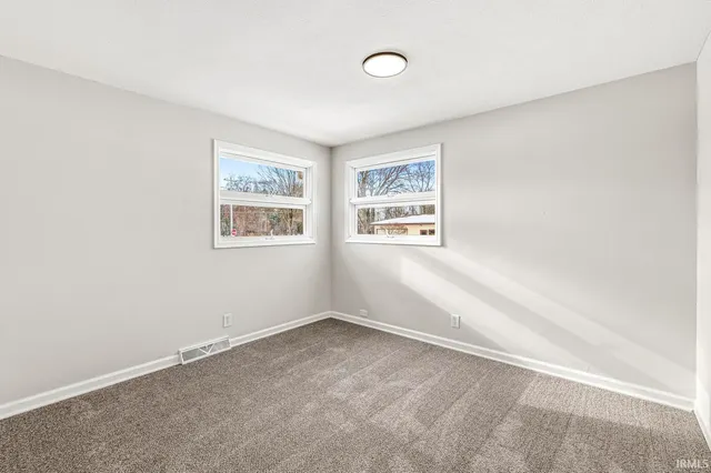 $294,900 | 23457 Greenleaf Boulevard, Elkhart, IN 46514