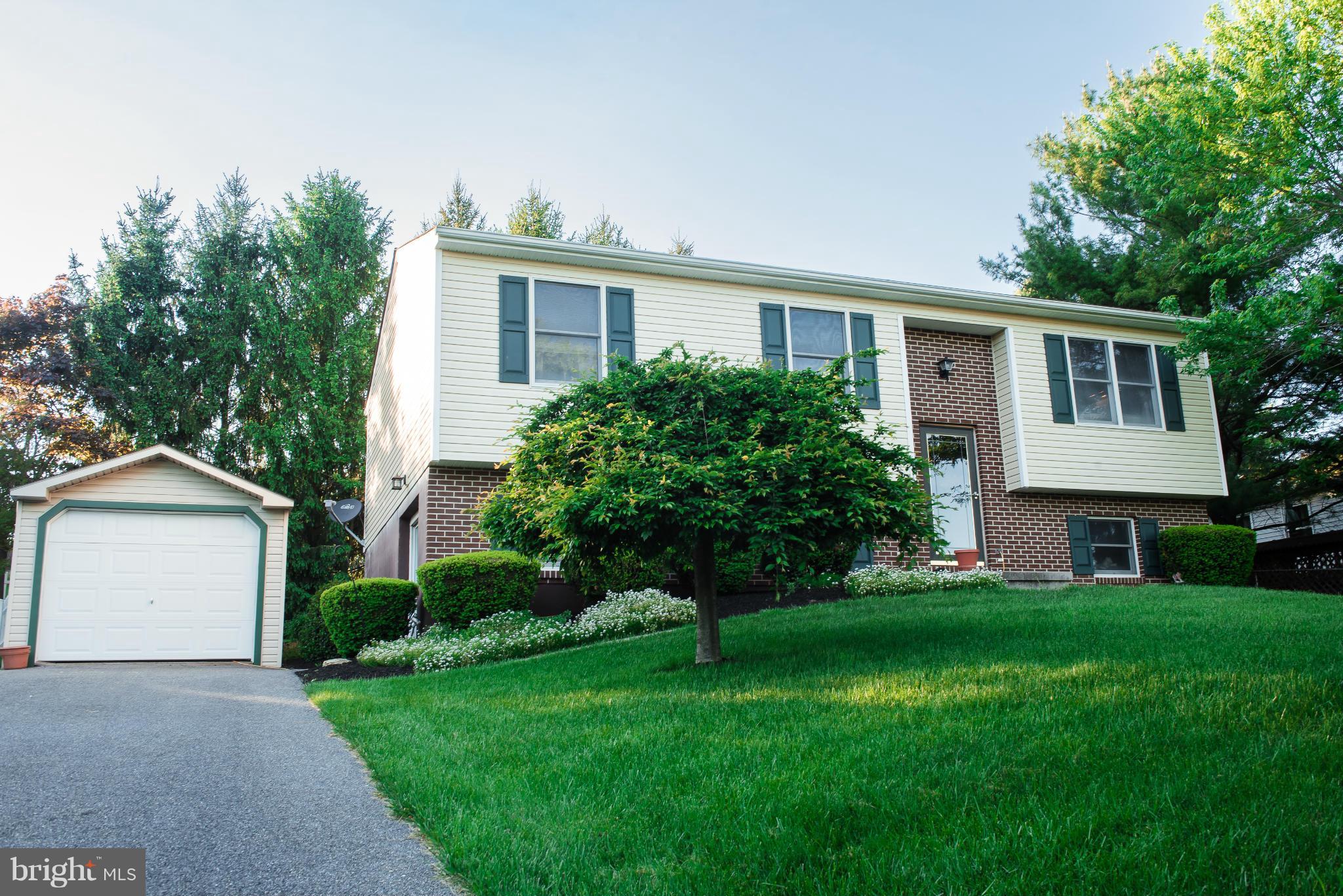 3424 Augusta Road Manchester, MD 21102 - Photo 2 of 26 Exterior (Front)
