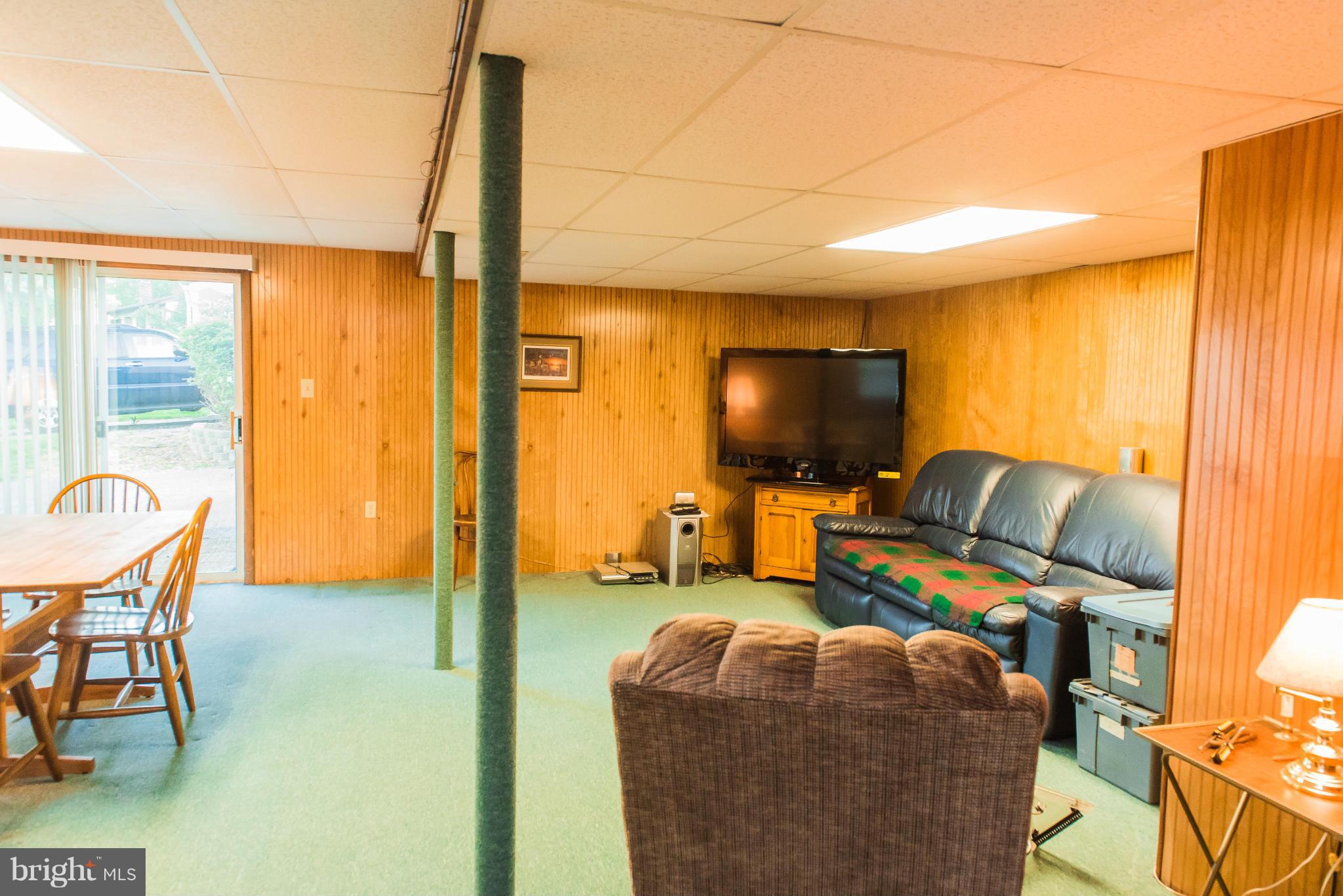 3424 Augusta Road Manchester, MD 21102 - Photo 23 of 26 Family Room