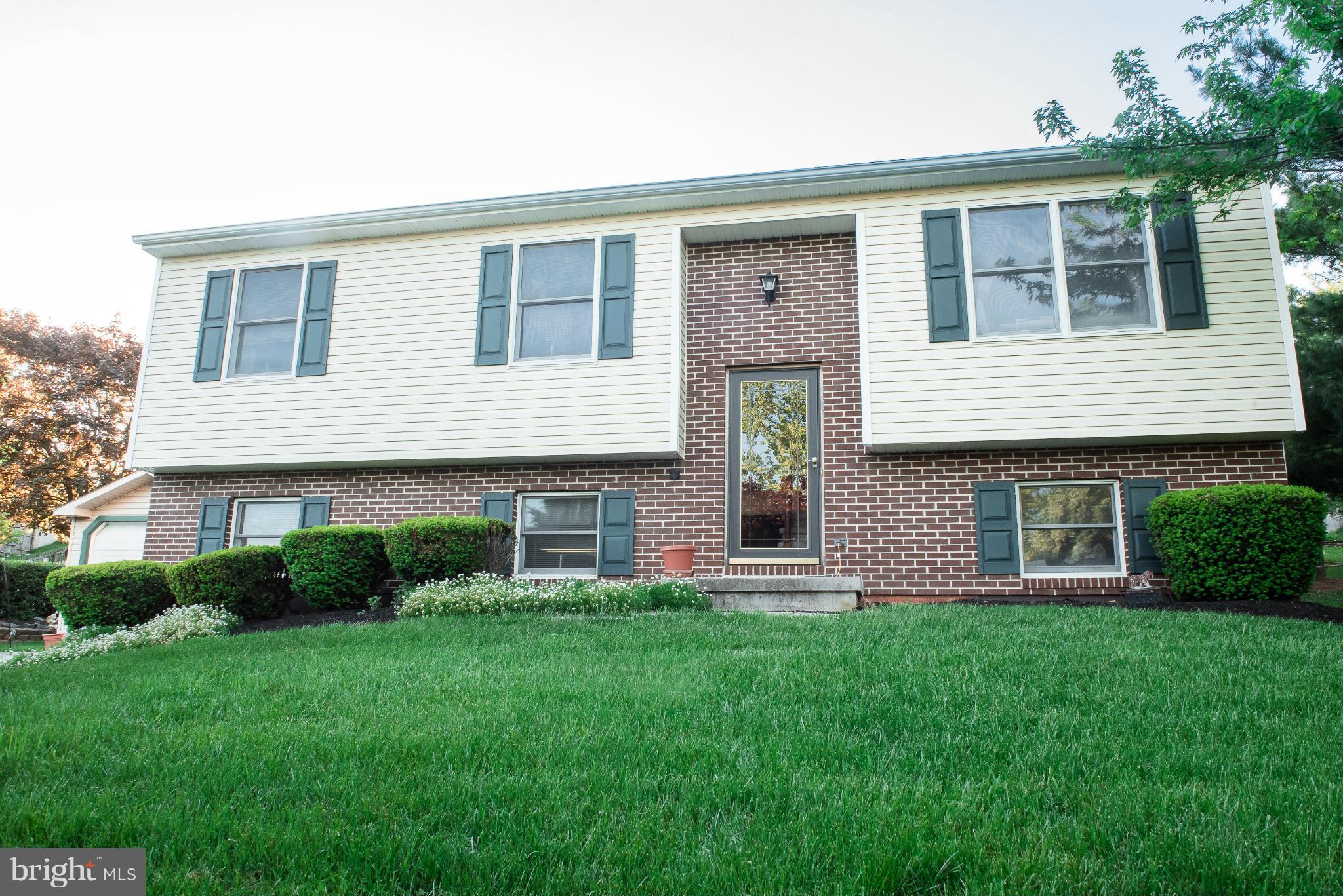 3424 Augusta Road Manchester, MD 21102 - Photo 4 of 26 Exterior (Front)