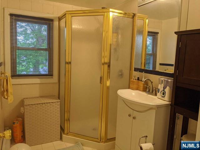 492 Dorchester Road Ridgewood, NJ 07450 - Photo 14 of 17
