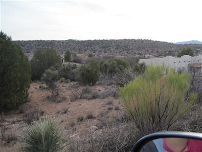 4345 Seneca Lane, Unit 5 Rimrock, AZ 86335 - Photo 3 of 4 a view of a backyard with plants and mountain view