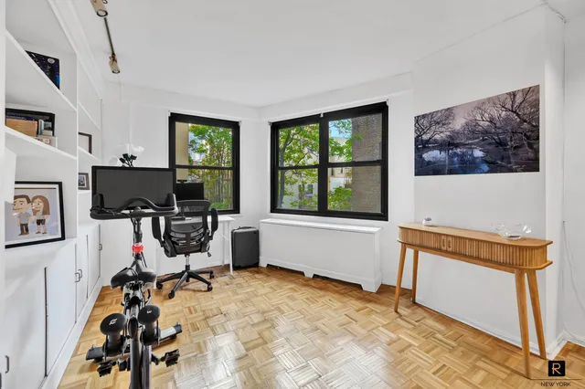 $630,000 | 245 East 25th Street, Unit 5A | Kips Bay