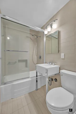 $630,000 | 245 East 25th Street, Unit 5A | Kips Bay