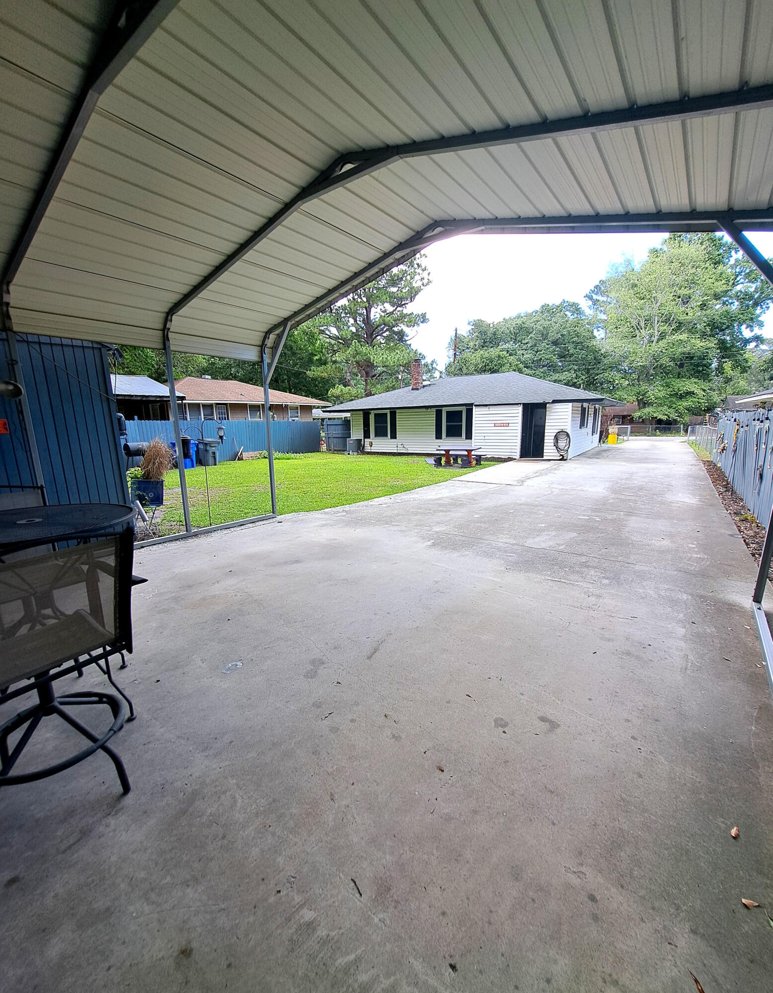 2312 Falcon Road North Charleston, SC 29406 - Photo 6 of 15