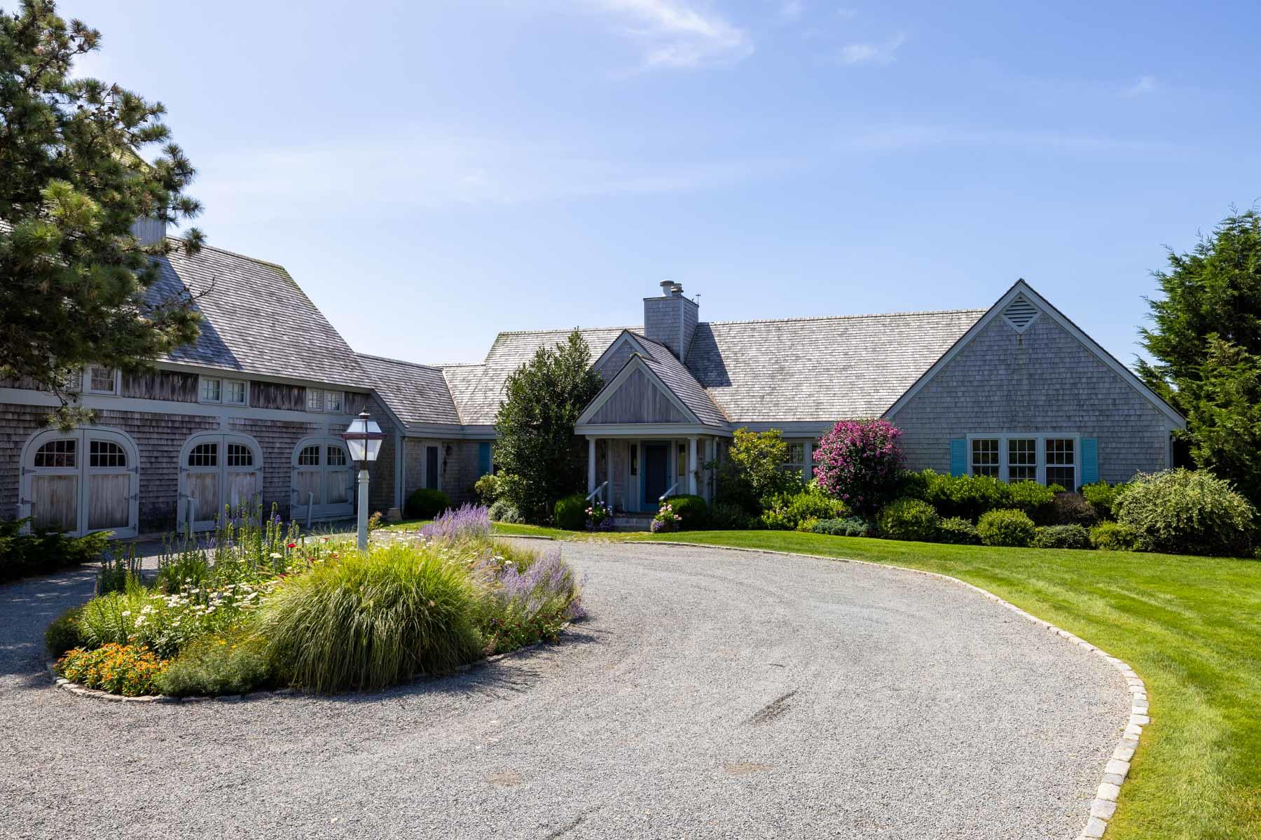 81 Oyster Pond Road Edgartown, MA 02539 - Photo 5 of 41 Exterior View 1