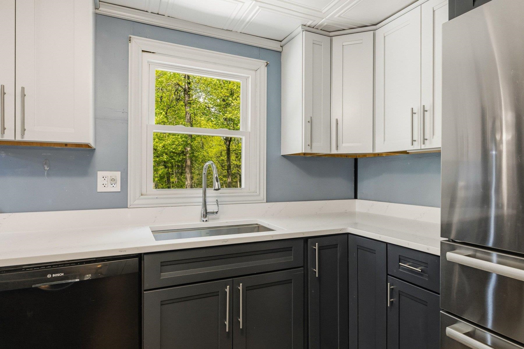 28 Beech Hill Road Exeter, NH 03833 - Photo 12 of 34