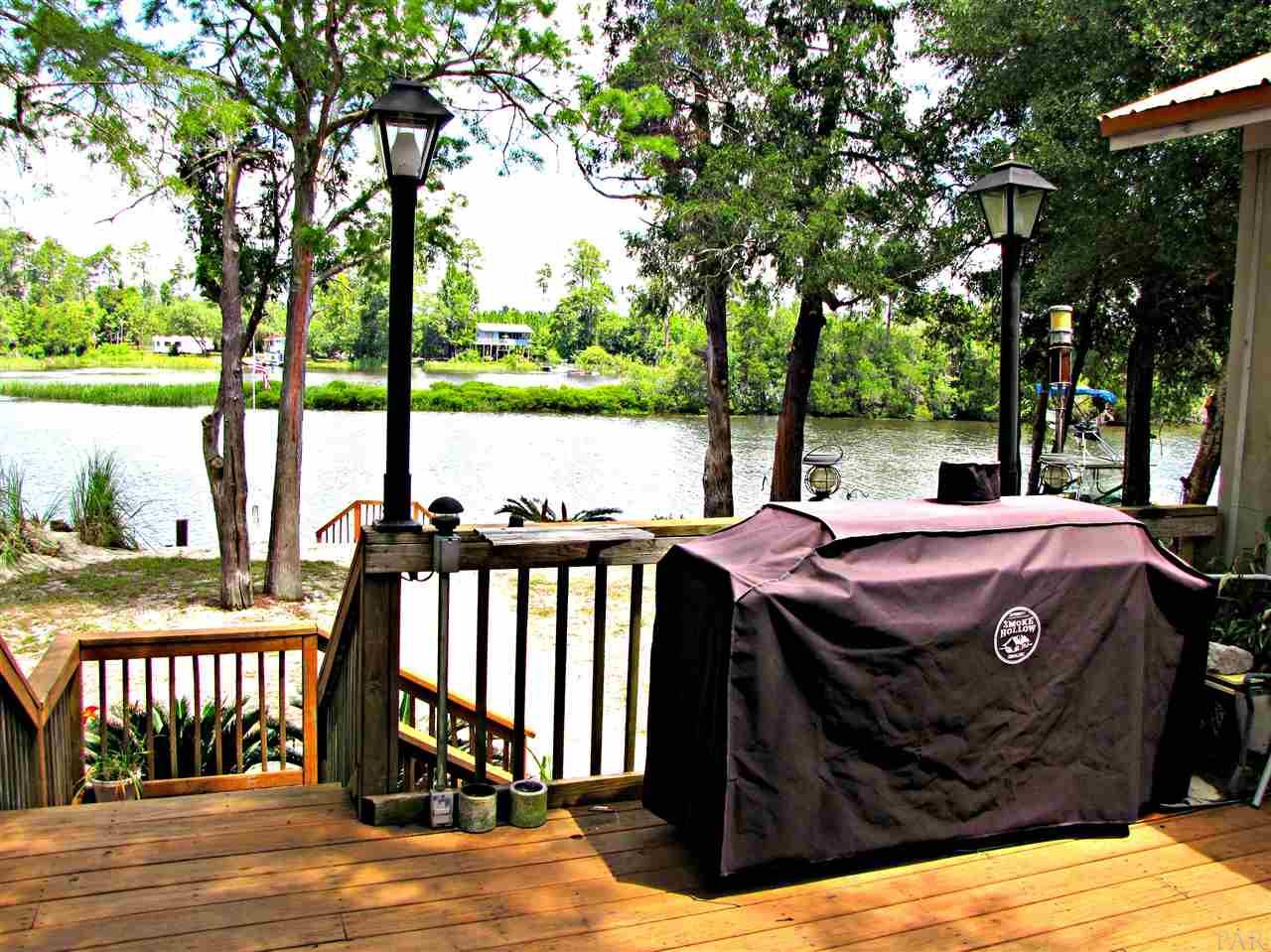 7624 River Road Milton, FL 32583 - Photo 4 of 43 Gallery Image 4