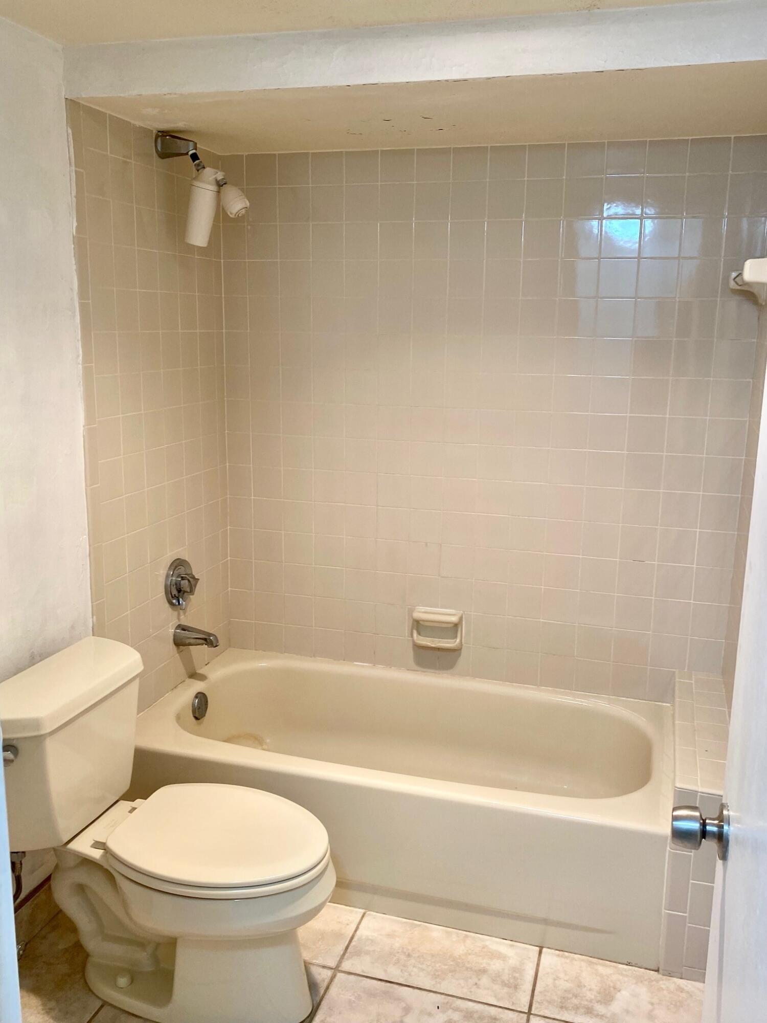 1400 Northwest 9th Avenue, Unit B8 Boca Raton, FL 33486 - Photo 20 of 26 Guest bath 2